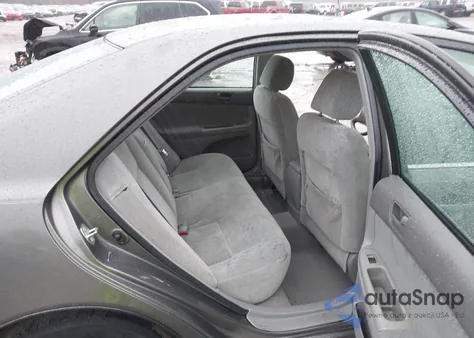 2004 Toyota Camry Le из США, поврежденный, VIN 4T1BE32KX4U934154